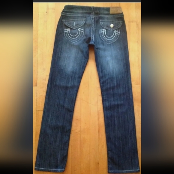 True Religion Women's Size 30 Bobby Dark Distressed Jeans Relaxed - Picture 1 of 16